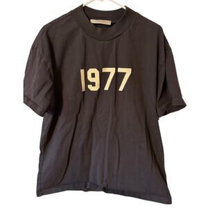 Essentials Fear of God 1977 tshirt